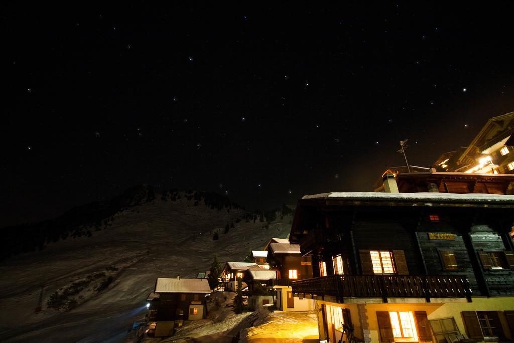 Chalet Valaisia Ридеральп Экстерьер фото