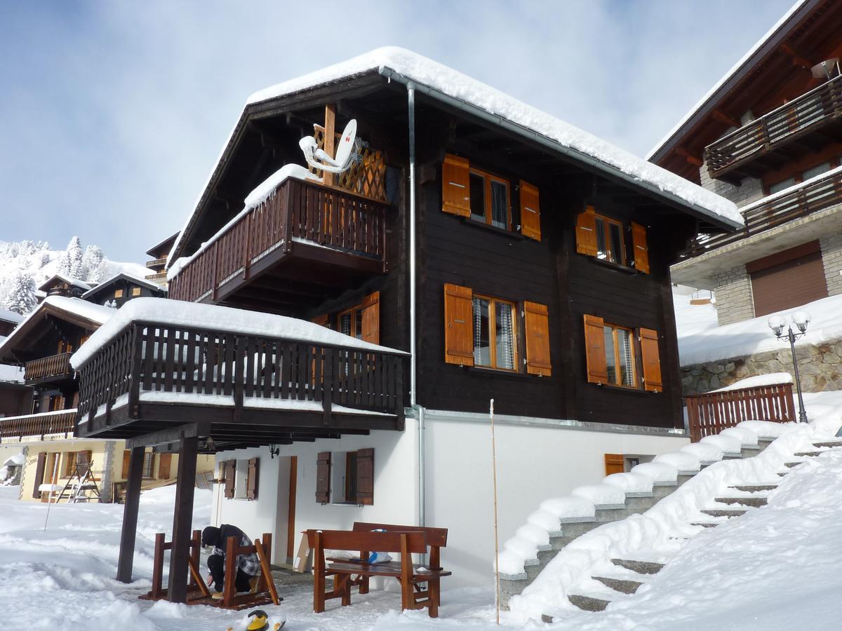 Chalet Valaisia Ридеральп Экстерьер фото